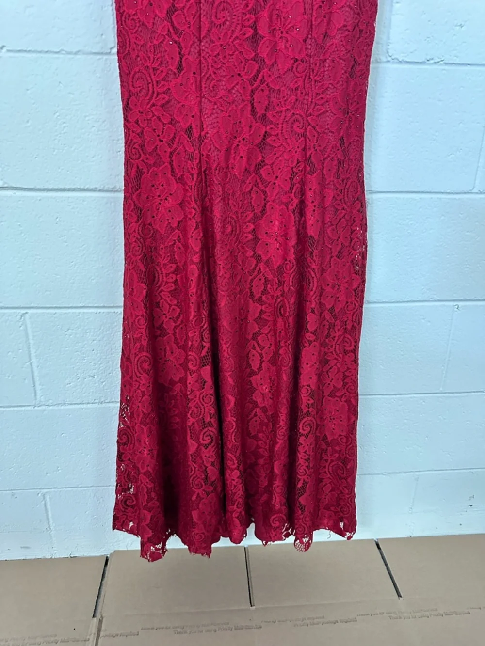 Women’s- Amelia Red Lace Off-Shoulder Dress - Picture 6 of 6
